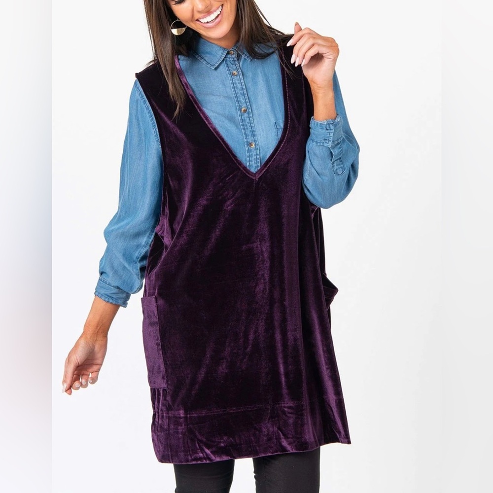 NWOT Agnes & Dora Velvet Limitless Jumper Deep Purple Medium